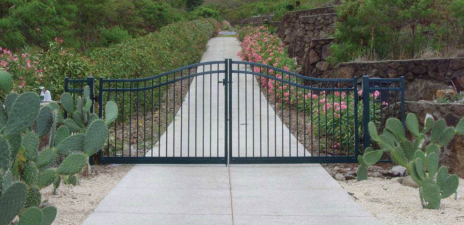 Estate Gates and Gate Operators