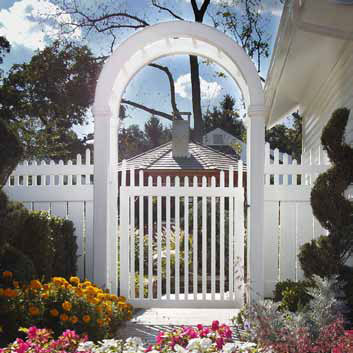 Vinyl Estate Gates